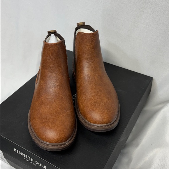 Kenneth Cole New York Chelsea Boots Cognac Pull On Style Round Toe shoes - Picture 3 of 12